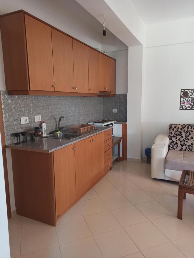 Achilles Apartments Sarandë Exterior foto