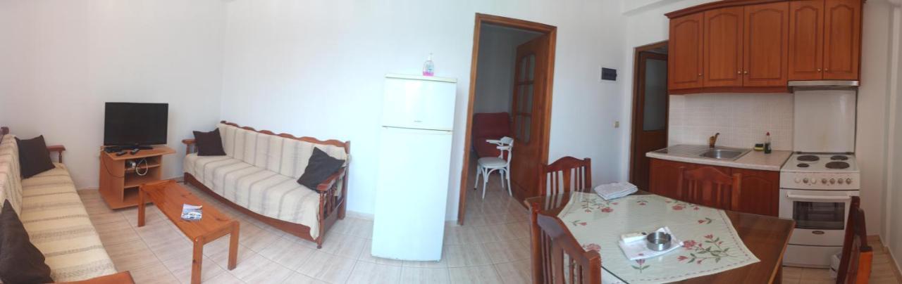 Achilles Apartments Sarandë Exterior foto
