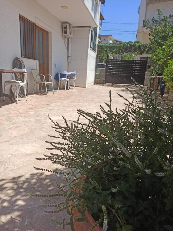 Achilles Apartments Sarandë Exterior foto