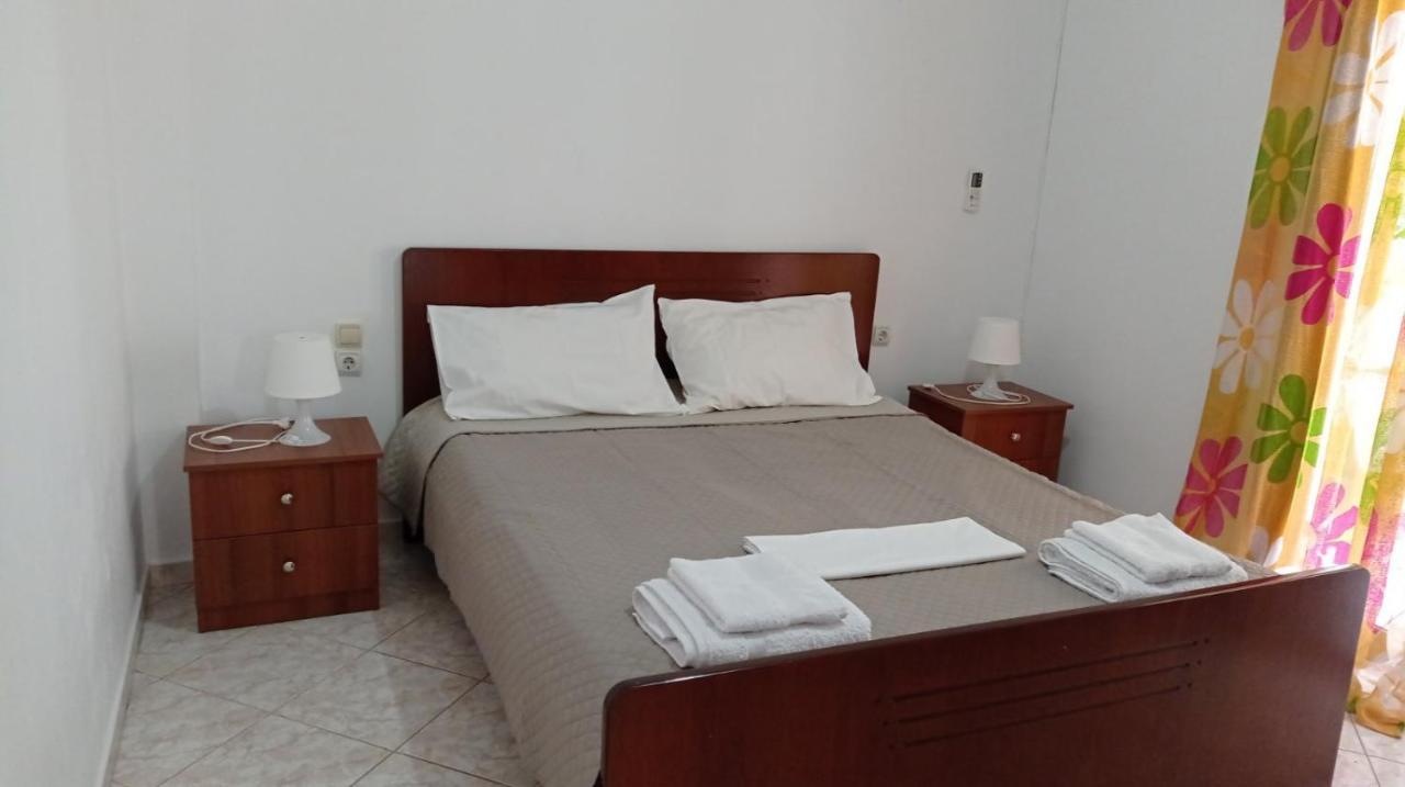 Achilles Apartments Sarandë Exterior foto