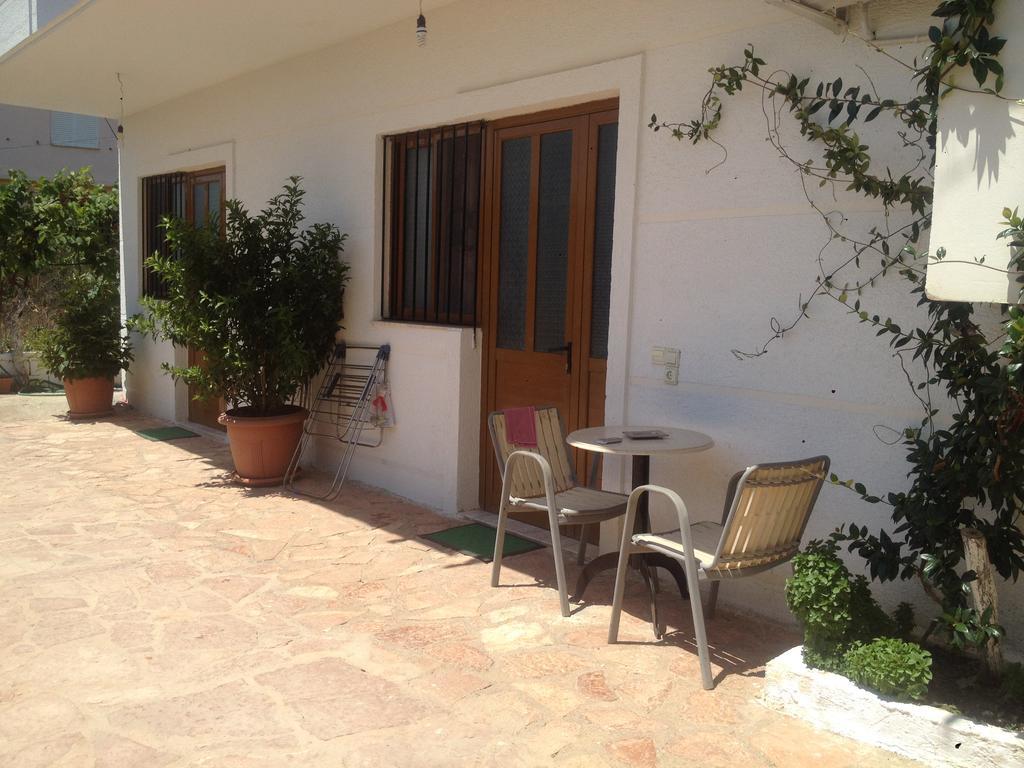 Achilles Apartments Sarandë Exterior foto