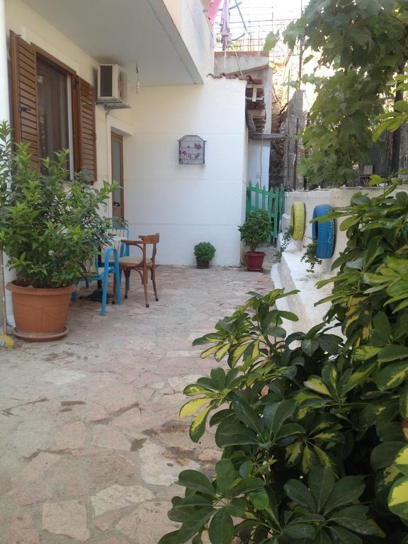 Achilles Apartments Sarandë Exterior foto